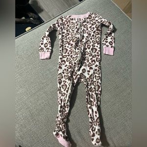 Long sleeve cheetah print pajamas.